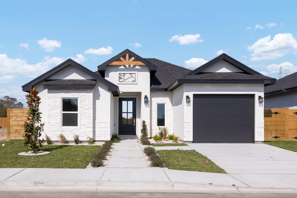 705 E Sadie Street, Edinburg, TX 78541